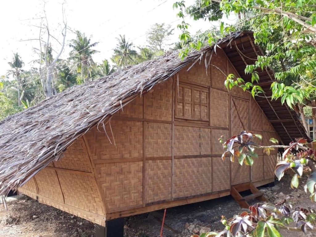 Little Nomads Eco-Guesthouse Siquijor Buitenkant foto